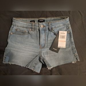 Girls size 10 shorts *NWT*